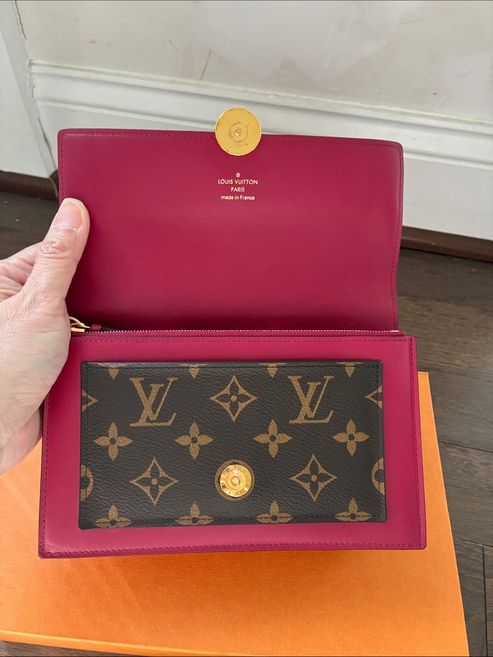 Louis Vuitton Monogram Flore Wallet on Chain - Picture 5 of 10